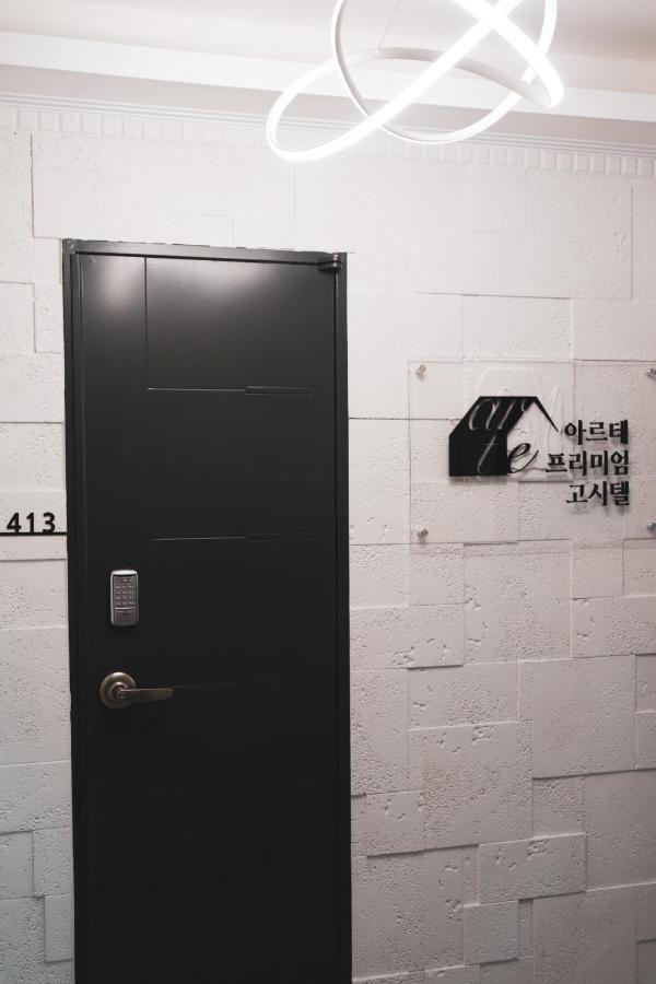 סיאול Arte Premium Oneroomtel Myeongdong מראה חיצוני תמונה