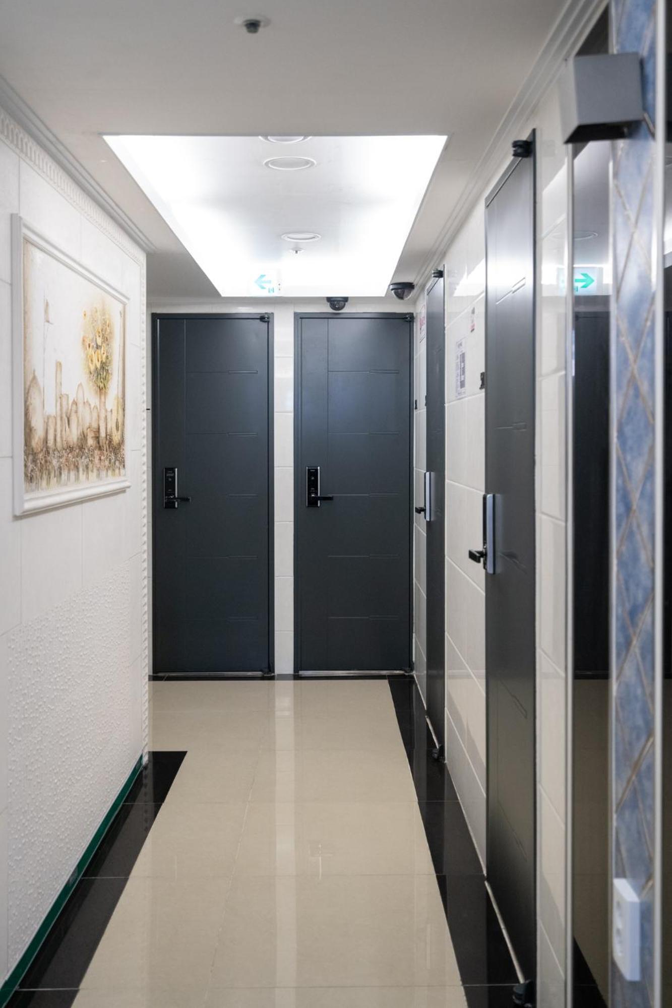 סיאול Arte Premium Oneroomtel Myeongdong מראה חיצוני תמונה